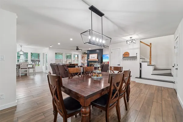 $429,000 | 6 Rockingham Place, Conroe, TX 77304