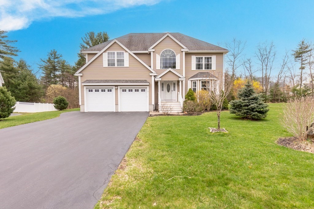 17 Arrowhead Circle Rowley, MA 01969 - Photo 2 of 42