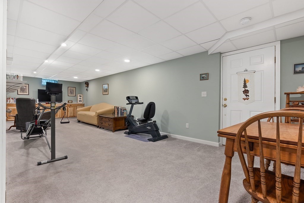 17 Arrowhead Circle Rowley, MA 01969 - Photo 30 of 42