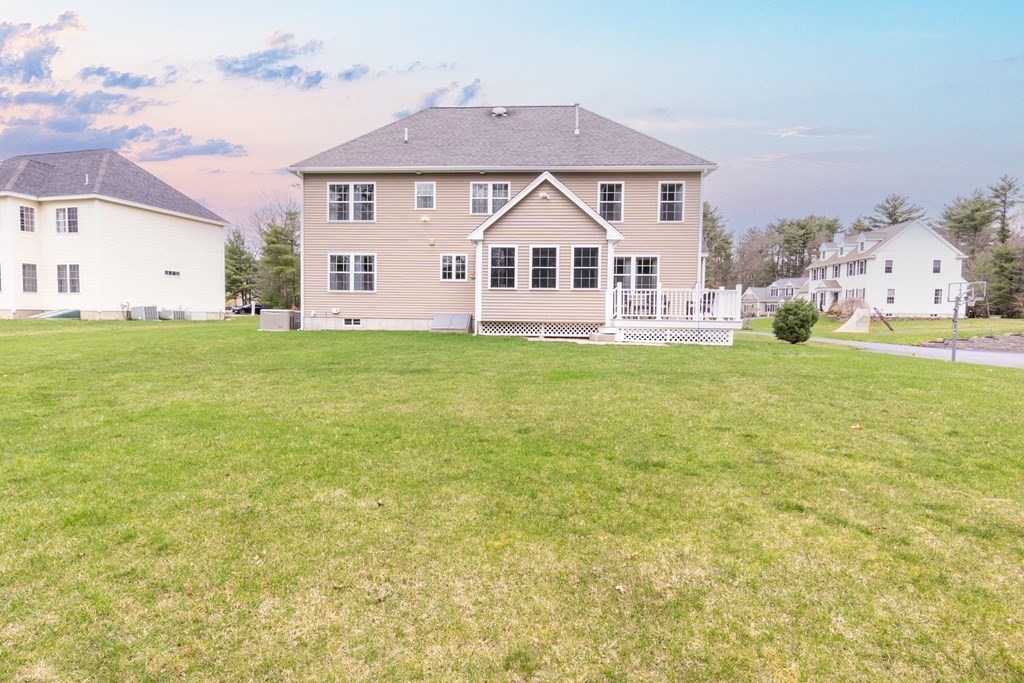 17 Arrowhead Circle Rowley, MA 01969 - Photo 37 of 42