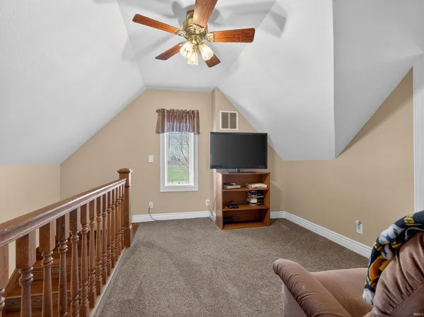 $305,000 | 3679 South Hoosier Hwy Crossing, Bluffton, IN 46714