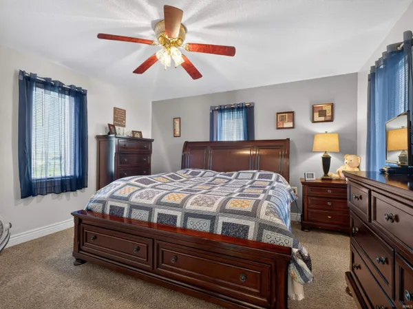 $305,000 | 3679 South Hoosier Hwy Crossing, Bluffton, IN 46714