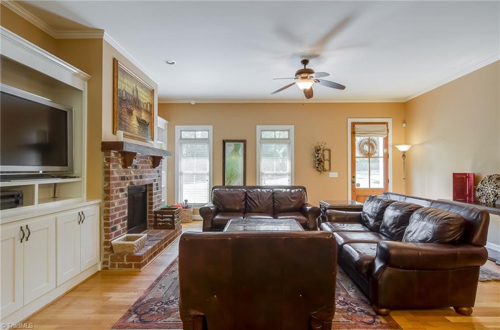 522 Brown Road King, NC 27021 - Photo 8 of 29