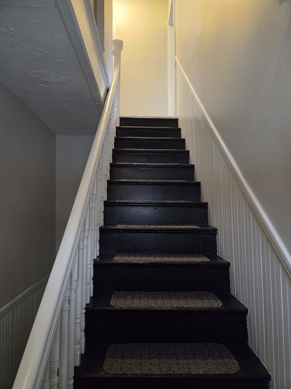 11 Fuyat Street, Unit 2 Hudson, MA 01749 - Photo 2 of 13