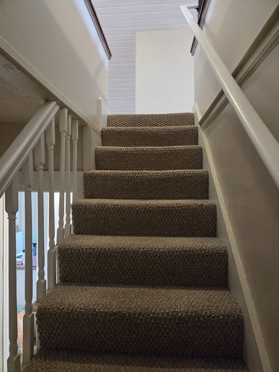 11 Fuyat Street, Unit 2 Hudson, MA 01749 - Photo 10 of 13