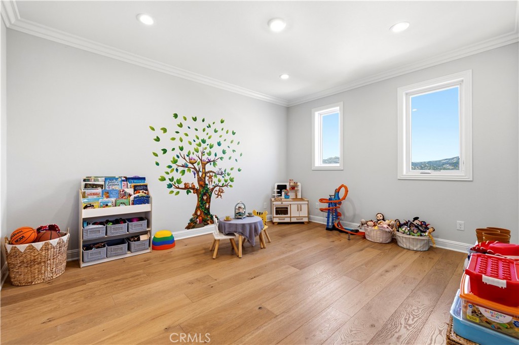 20450 Albion Way Porter Ranch, CA 91326 - Photo 36 of 75