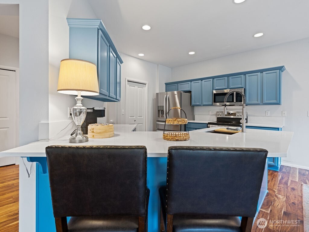 4119 167th Place Southeast Bothell, WA 98012 - Photo 8 of 30 Gallery Image 8