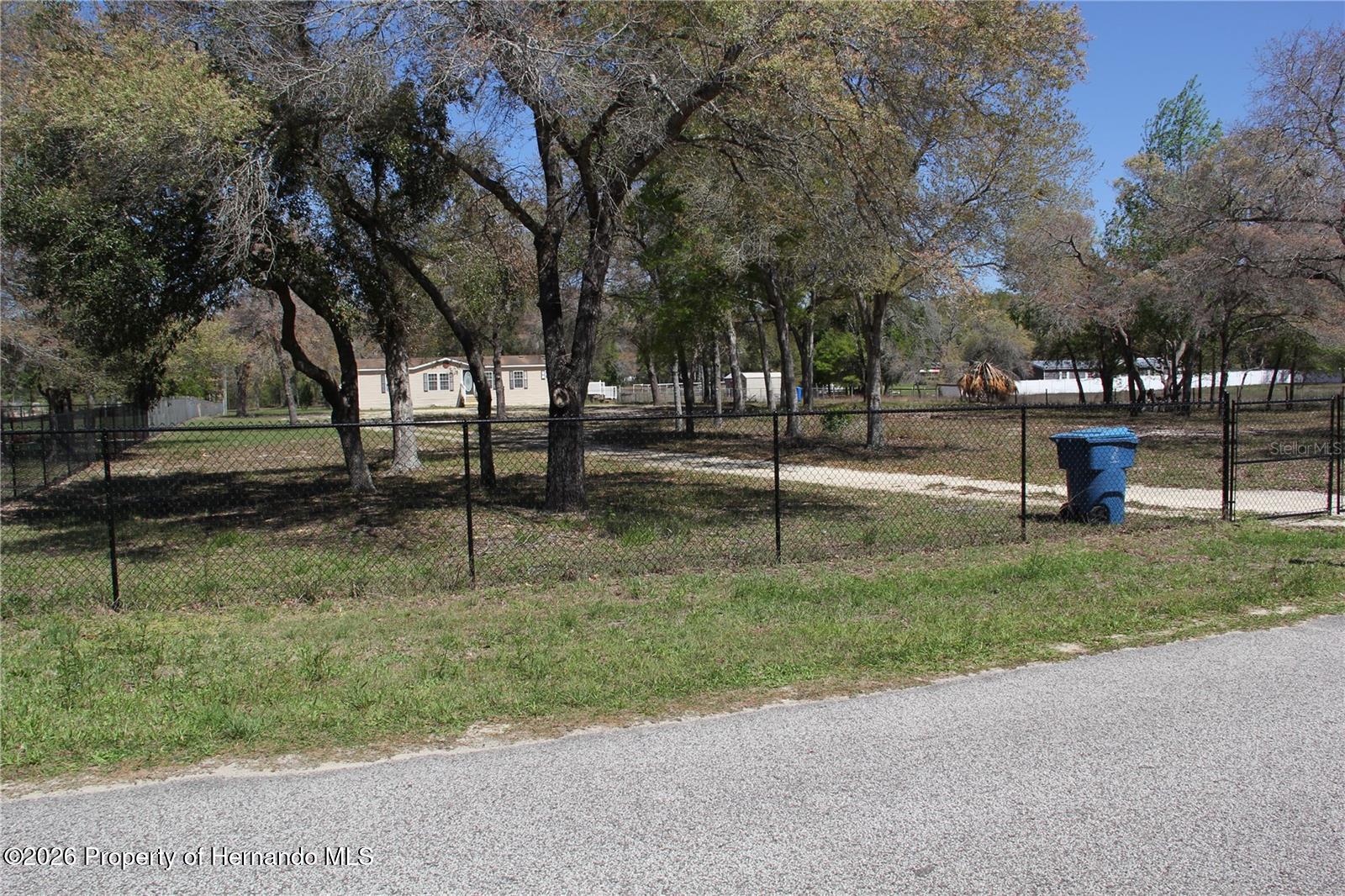 13201 Crowell Road Brooksville, FL 34613 - Photo 24 of 35