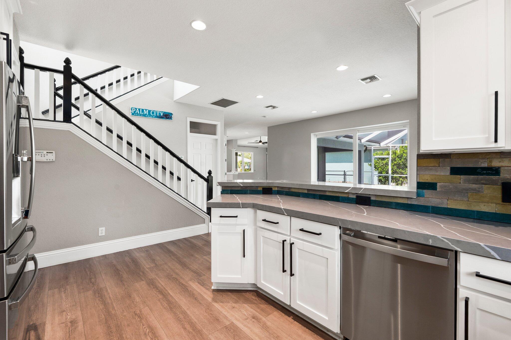 1599 Southwest Dyer Point Road Palm City, FL 34990 - Photo 16 of 45 20-web-or-mls-DSC00978