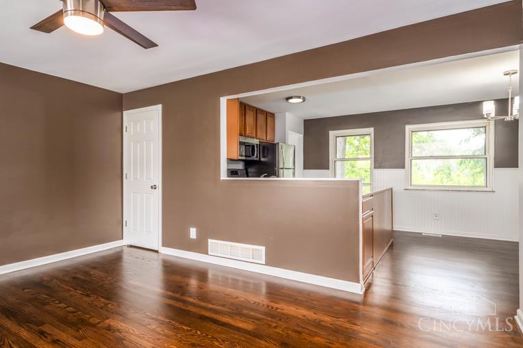 3333 Alexis Road Cincinnati, OH 45239 - Photo 6 of 32 Gallery Image 6