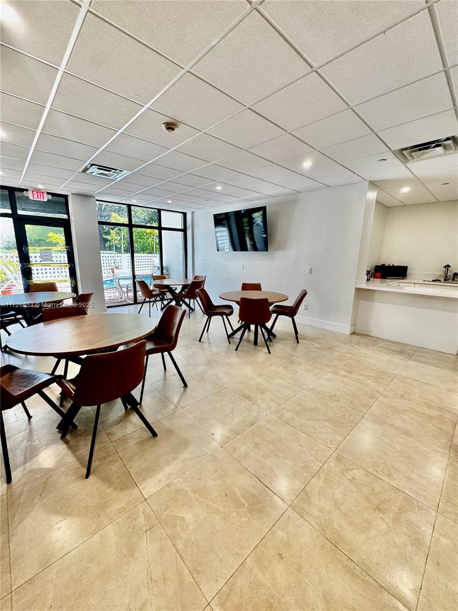 77 Crandon Boulevard, Unit 4C Key Biscayne, FL 33149 - Photo 29 of 30