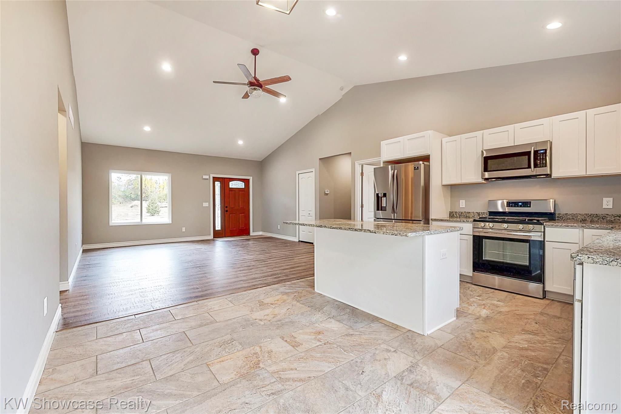 7653 East Highland Road Howell, MI 48855 - Photo 18 of 43 7653-E-Highland-Rd-10272020_121326.jpg