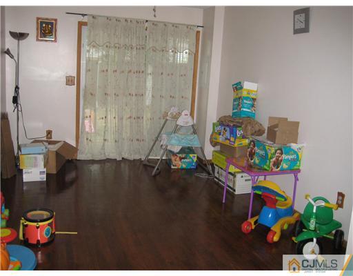 4803 Hana Road Edison, NJ 08817 - Photo 2 of 21