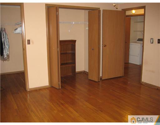 4803 Hana Road Edison, NJ 08817 - Photo 13 of 21