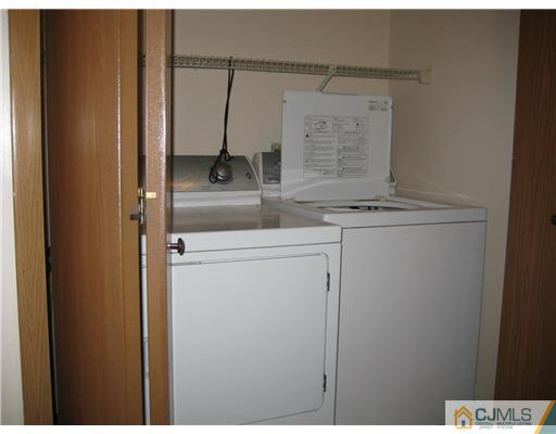 4803 Hana Road Edison, NJ 08817 - Photo 15 of 21