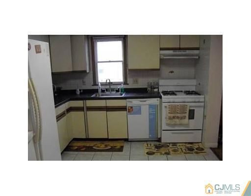 4803 Hana Road Edison, NJ 08817 - Photo 3 of 21