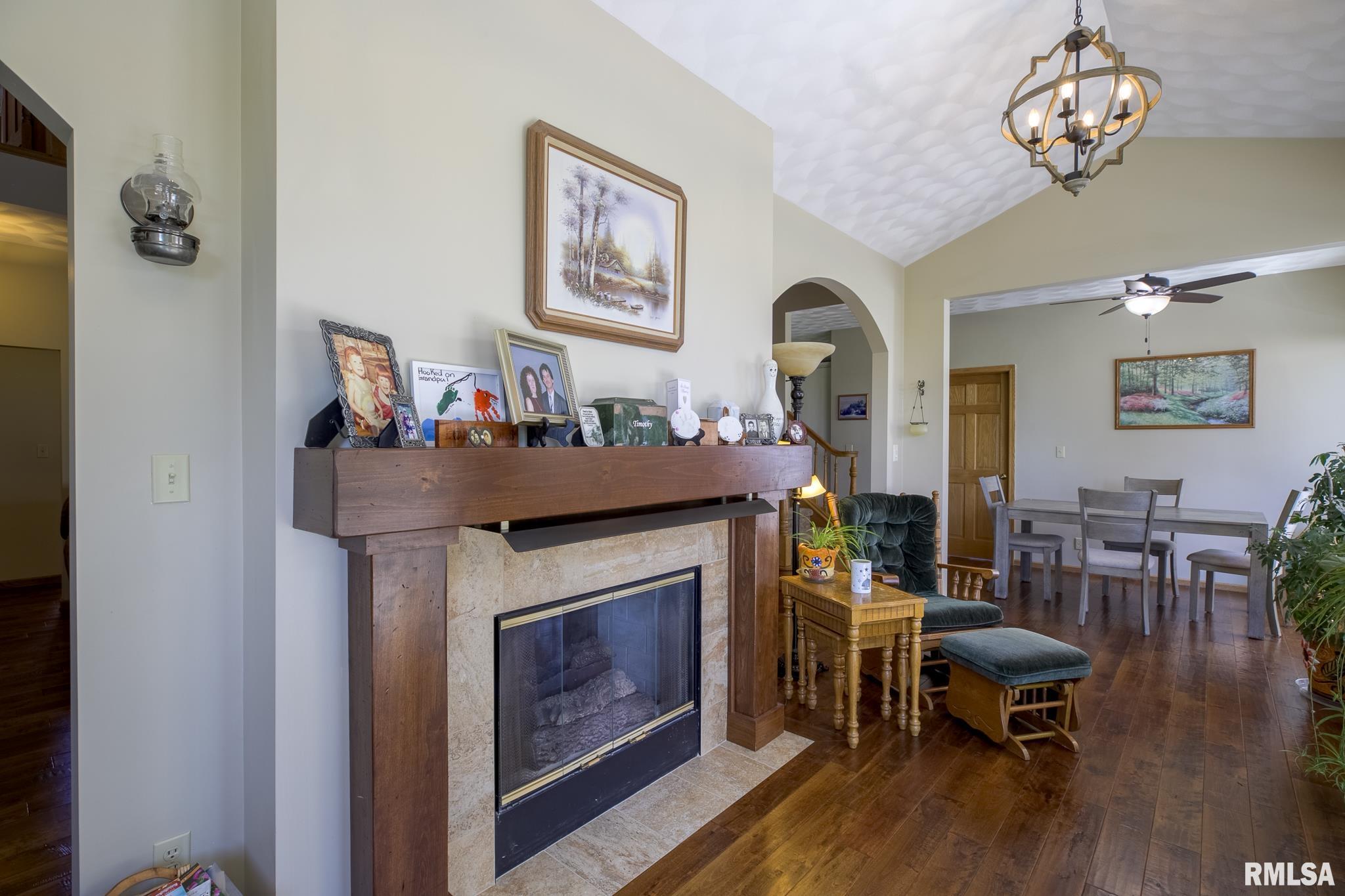 3220 East Cloverdale Road Chillicothe, IL 61523 - Photo 23 of 58 Gallery Image 23