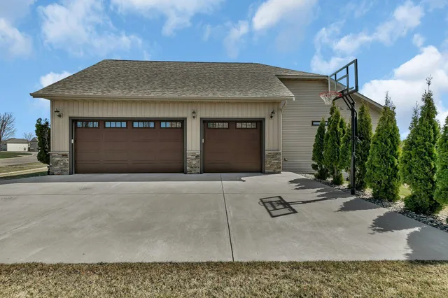 $645,000 | 3346 Old Stone Way Northeast, Sauk Rapids, MN 56379