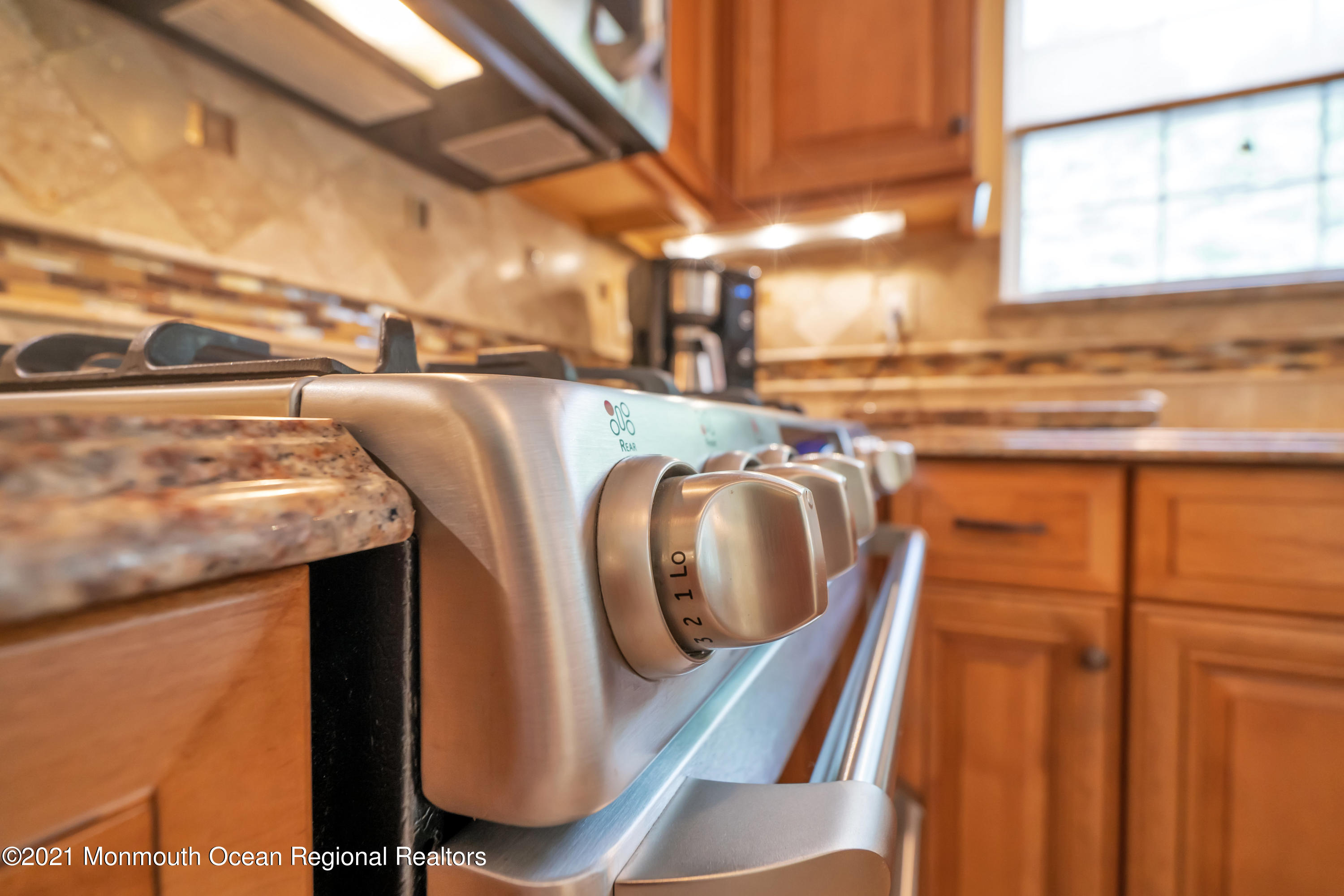 311 MacKenzie Drive Jackson, NJ 08527 - Photo 23 of 49 039_dsc08286