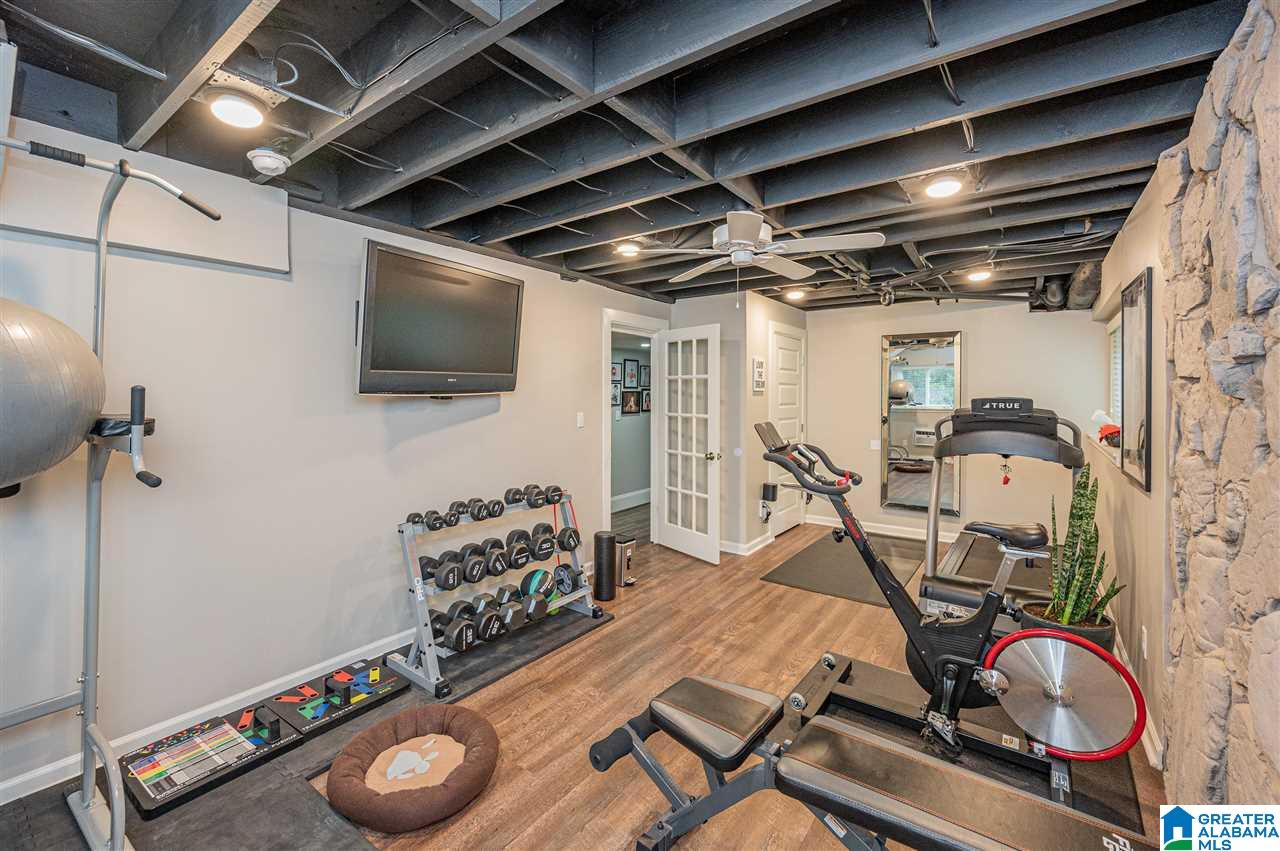 210 Raymond Drive Birmingham, AL 35209 - Photo 38 of 50