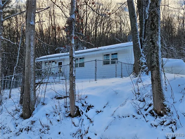 $199,900 | 8905 West Bucktooth Run, Little Valley, NY 14755