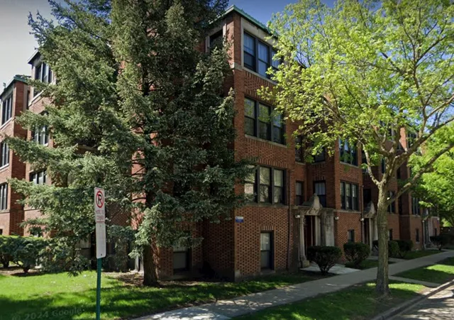 $1,400 | 403 South Kenilworth Avenue, Unit 2, Oak Park, IL 60302