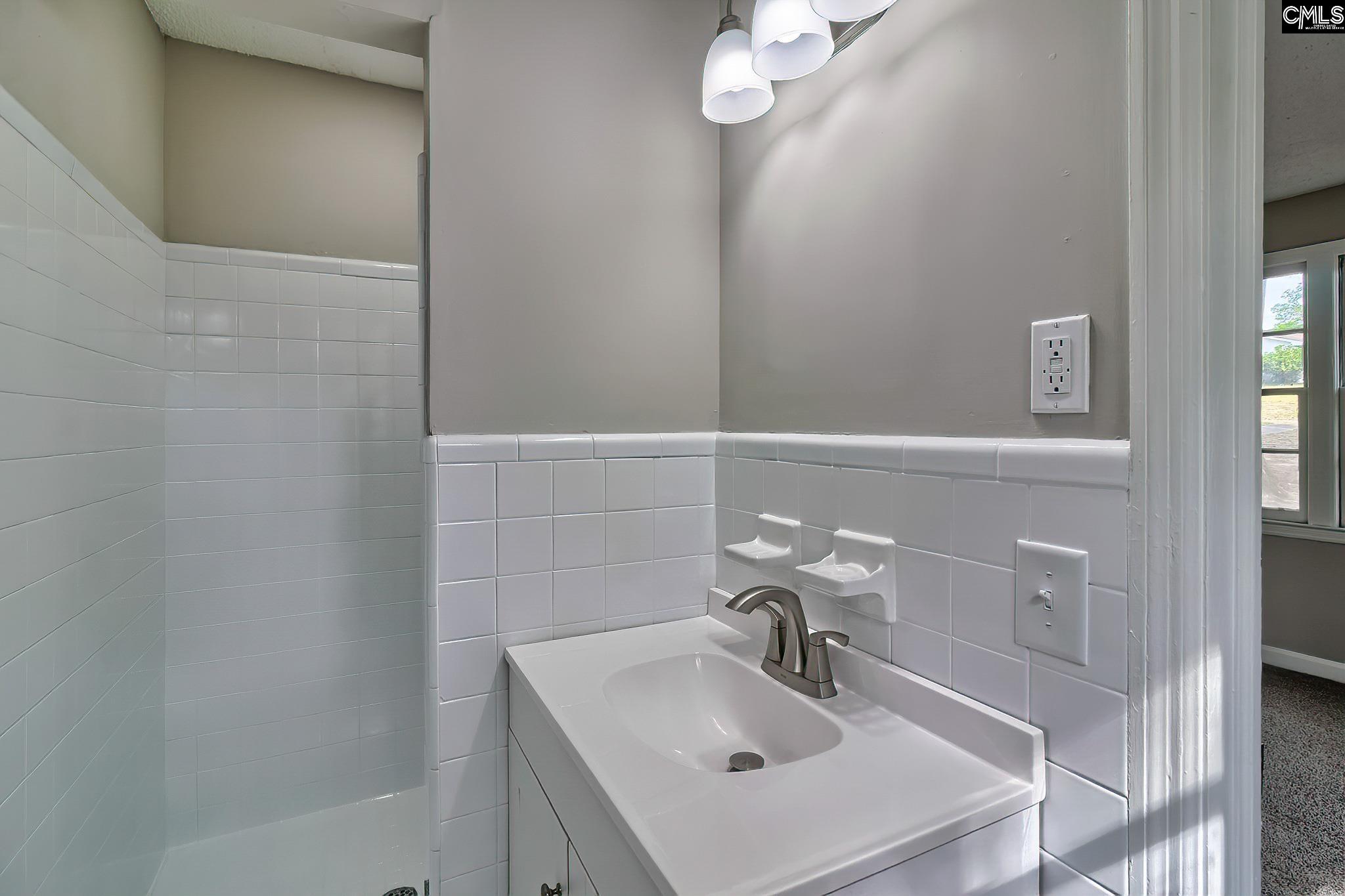 600 Shady Lane Cayce, SC 29033 - Photo 28 of 34