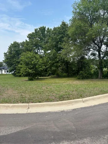 $38,100 | 113 Windsong Court, Boscobel, WI 53805