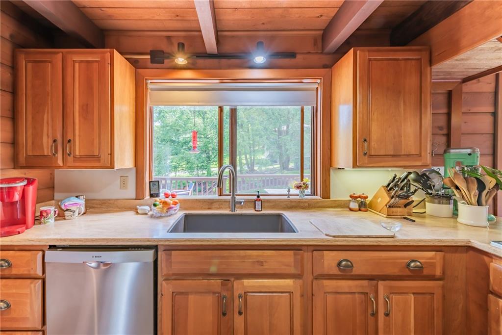 4825 Crowfoot Road Murrysville, PA 15668 - Photo 17 of 25