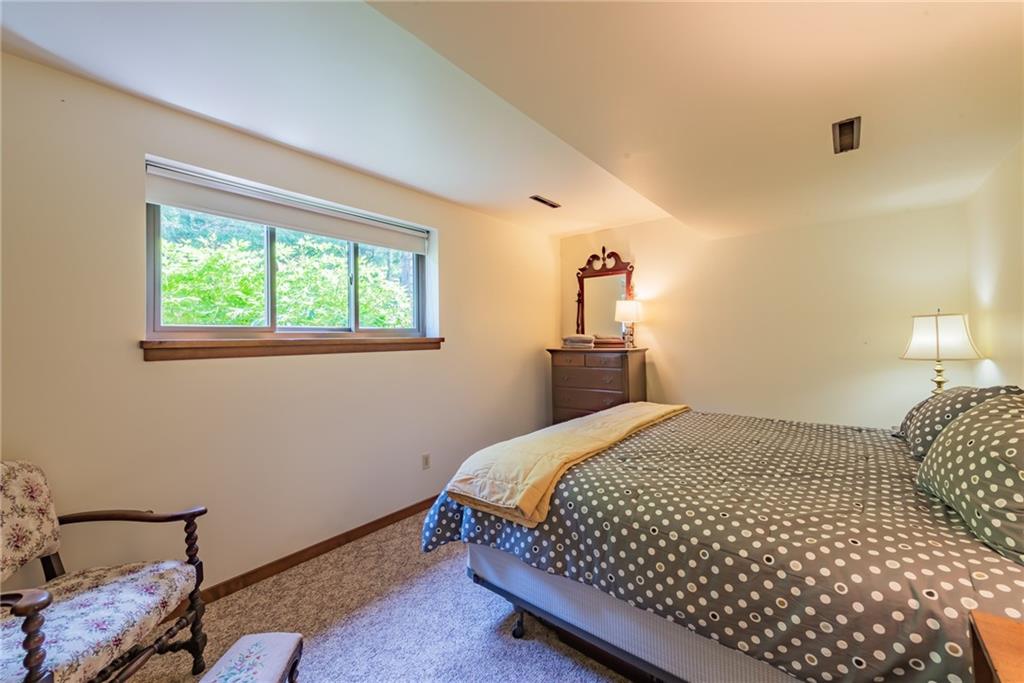 4825 Crowfoot Road Murrysville, PA 15668 - Photo 23 of 25