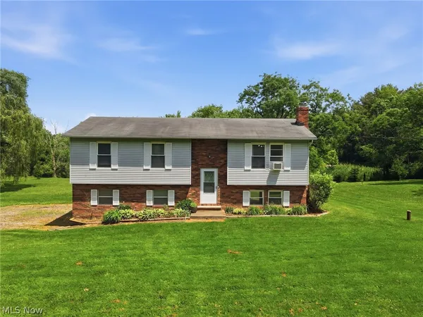 $279,900 | 434 State Road, Geneva, OH 44041
