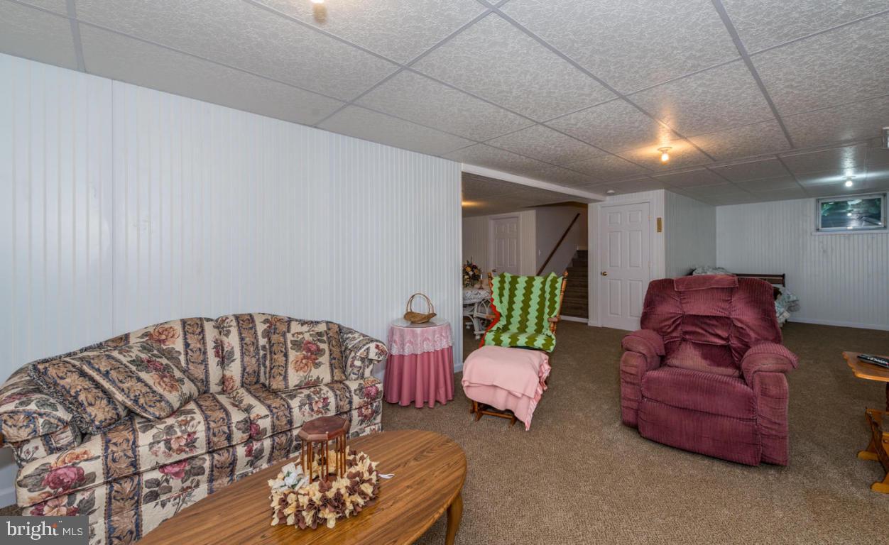 602 North Strickler Road Manheim, PA 17545 - Photo 20 of 37