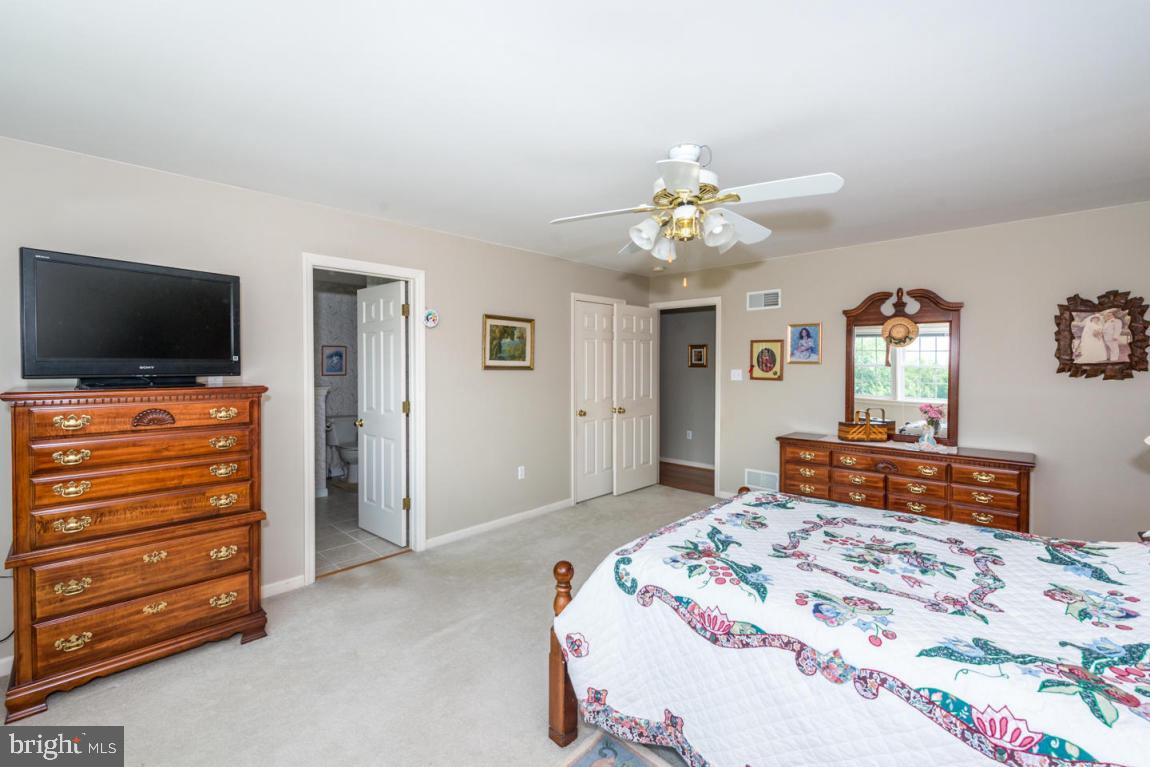 602 North Strickler Road Manheim, PA 17545 - Photo 22 of 37