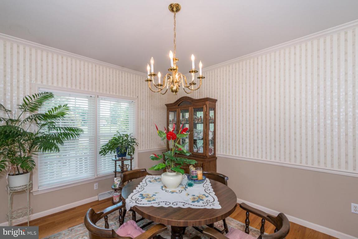 602 North Strickler Road Manheim, PA 17545 - Photo 6 of 37
