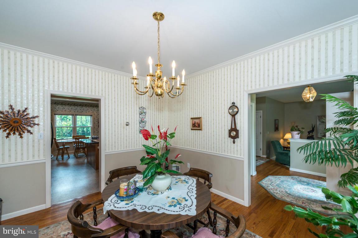 602 North Strickler Road Manheim, PA 17545 - Photo 7 of 37