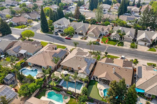 $589,900 | 2765 Bellaire Avenue, Clovis, CA 93611