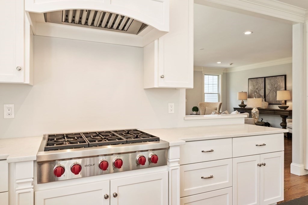 19 Centre Street Dover, MA 02030 - Photo 14 of 40