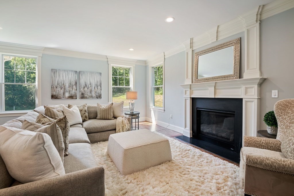 19 Centre Street Dover, MA 02030 - Photo 17 of 40