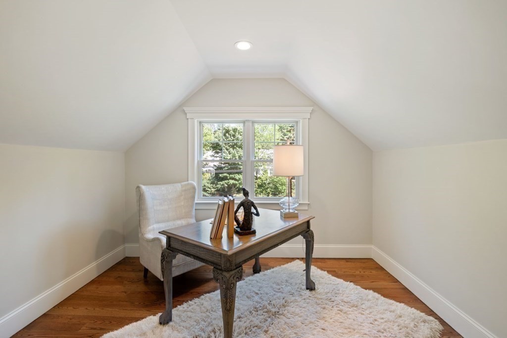 19 Centre Street Dover, MA 02030 - Photo 25 of 40