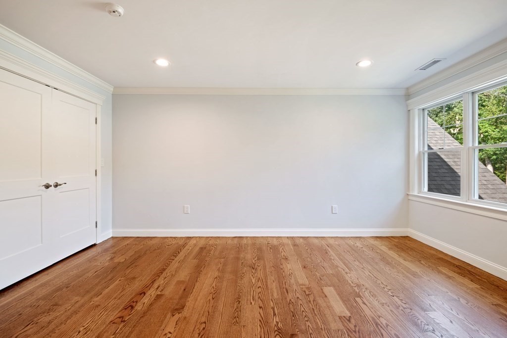 19 Centre Street Dover, MA 02030 - Photo 31 of 40