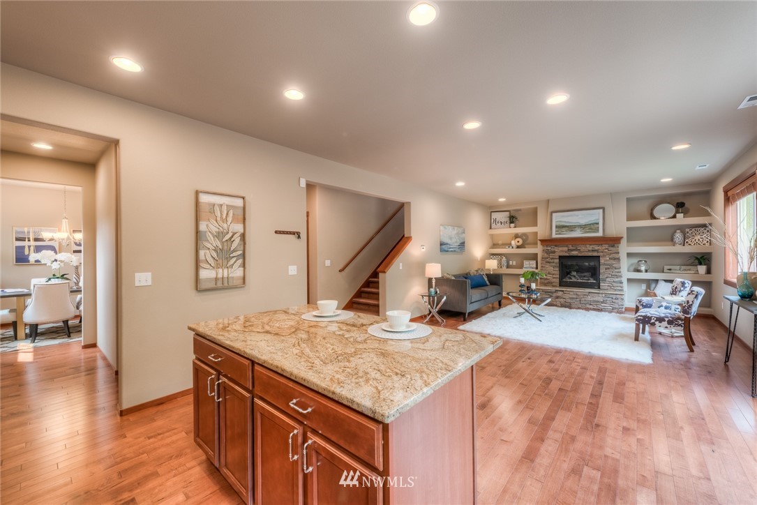 3615 164th Street Southeast Bothell, WA 98012 - Photo 5 of 22 Gallery Image 5