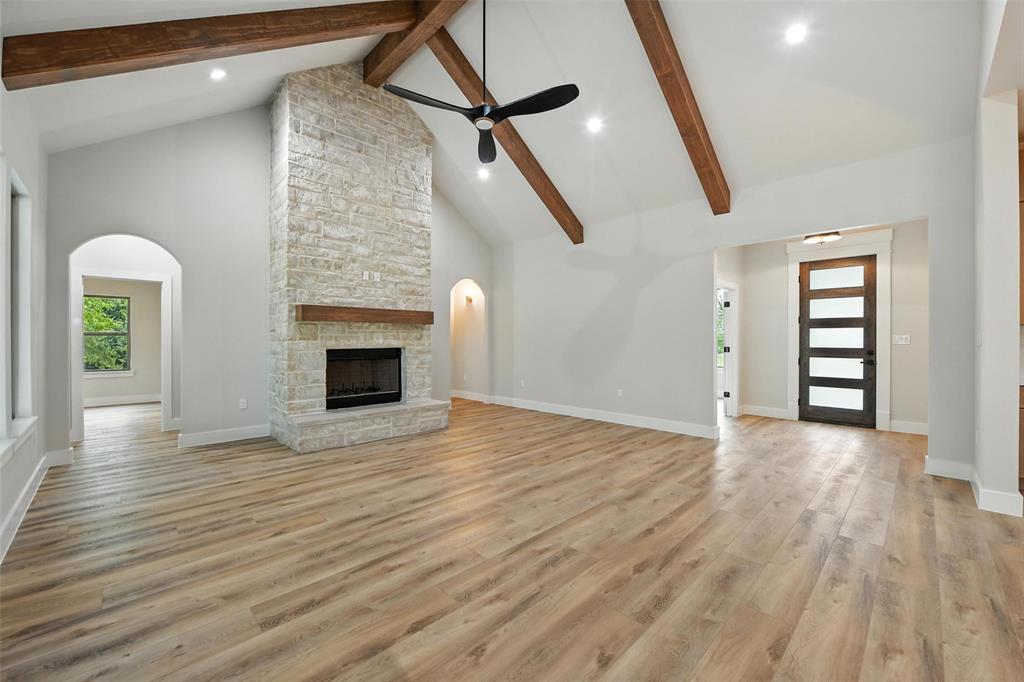 117 Goldfinch Lane Weatherford, TX 76088 - Photo 15 of 38