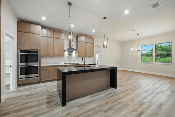 $3,850 | 117 Goldfinch Lane, Weatherford, TX 76088