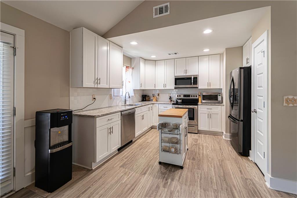 3336 Donna Way Gainesville, GA 30504 - Photo 8 of 30