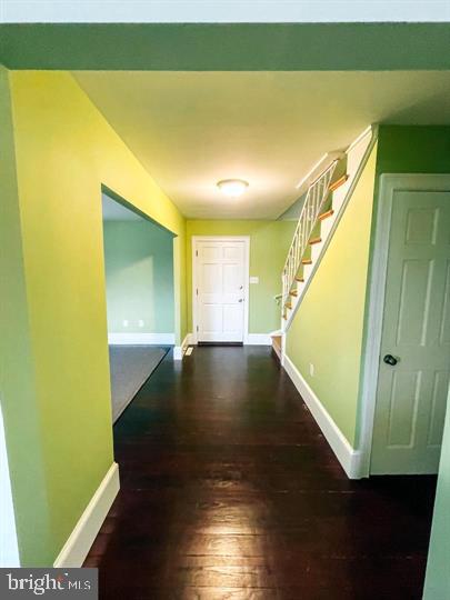 2995 Windy Bush Road New Hope, PA 18938 - Photo 9 of 36 Bright entryway with fresh colors.