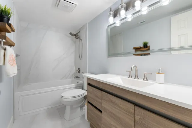 $1,750 | 124 Lake Constance Drive, West Palm Beach, FL 33411