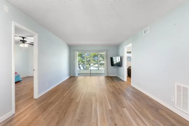 $1,750 | 124 Lake Constance Drive, West Palm Beach, FL 33411