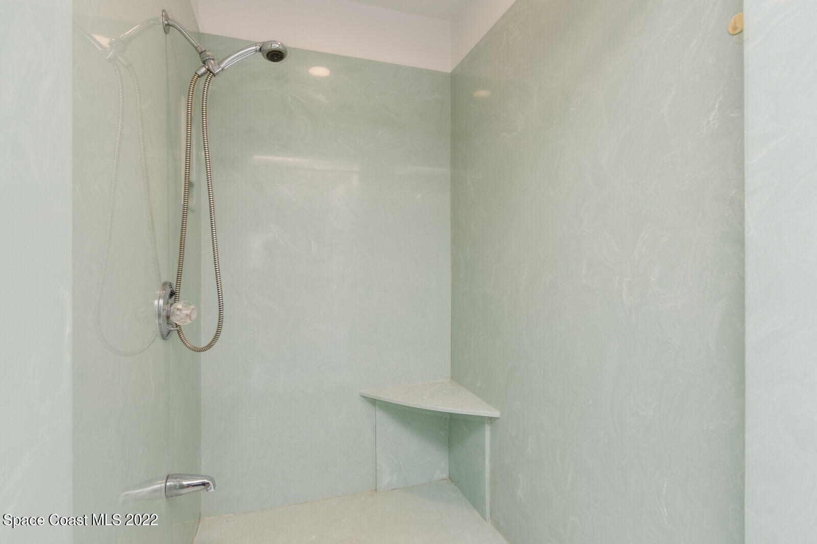 216 Dubber Road Melbourne, FL 32901 - Photo 36 of 39 a bathroom with a shower
