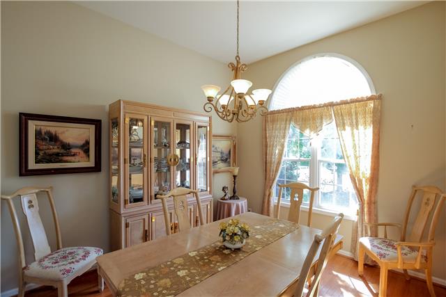 152 Fieldstone Lane Springfield, TN 37172 - Photo 9 of 20 Formal dining room with plenty of room for the family. Hardwood floors, and plenty of light.