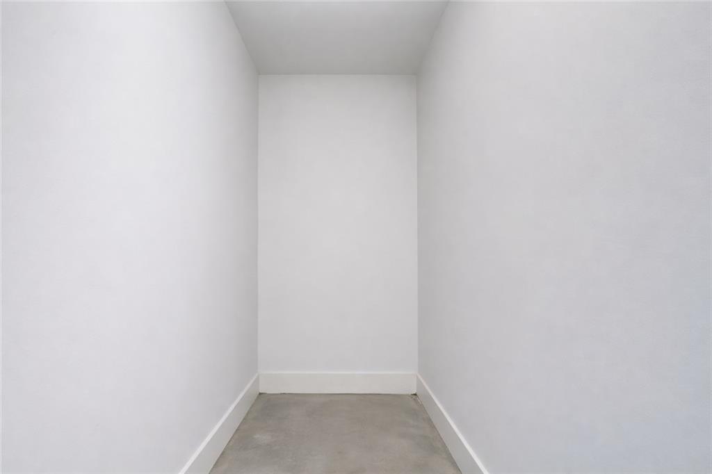 372 92nd Street, Unit 1B Brooklyn, NY 11209 - Photo 7 of 19 a view of a small space